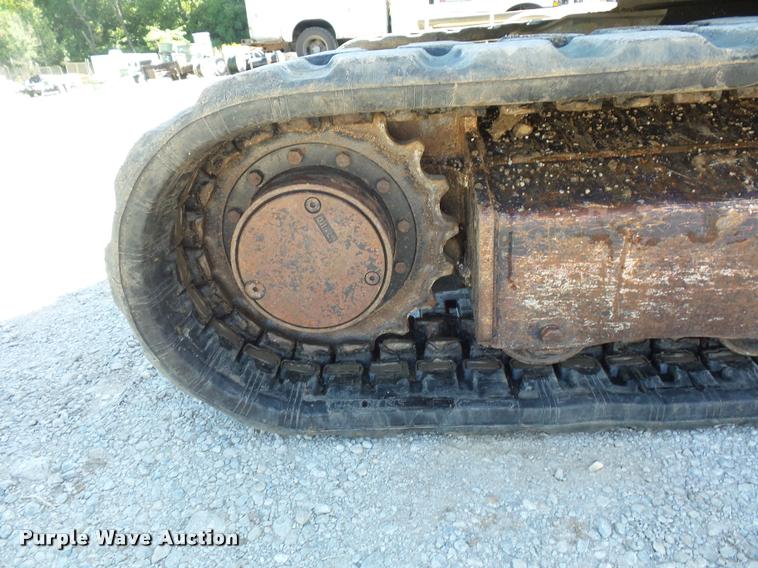 image for item BG9731 2006 Yanmar V1075A compact excavator