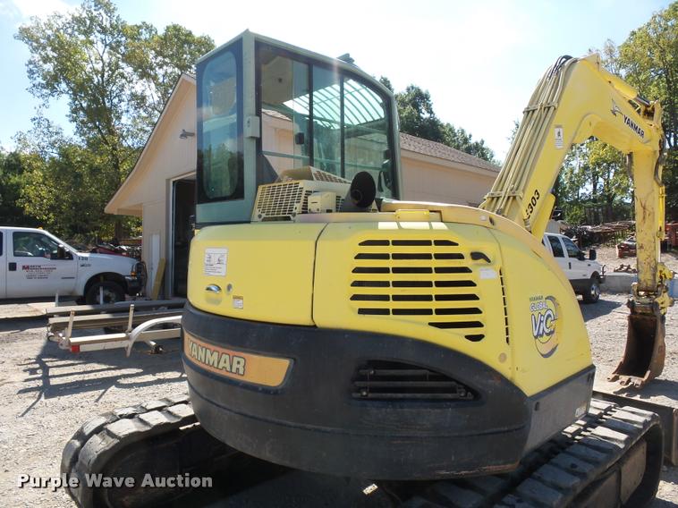 image for item BG9731 2006 Yanmar V1075A compact excavator