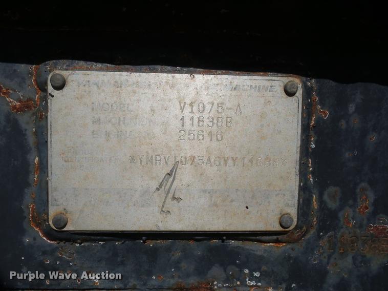 image for item BG9731 2006 Yanmar V1075A compact excavator
