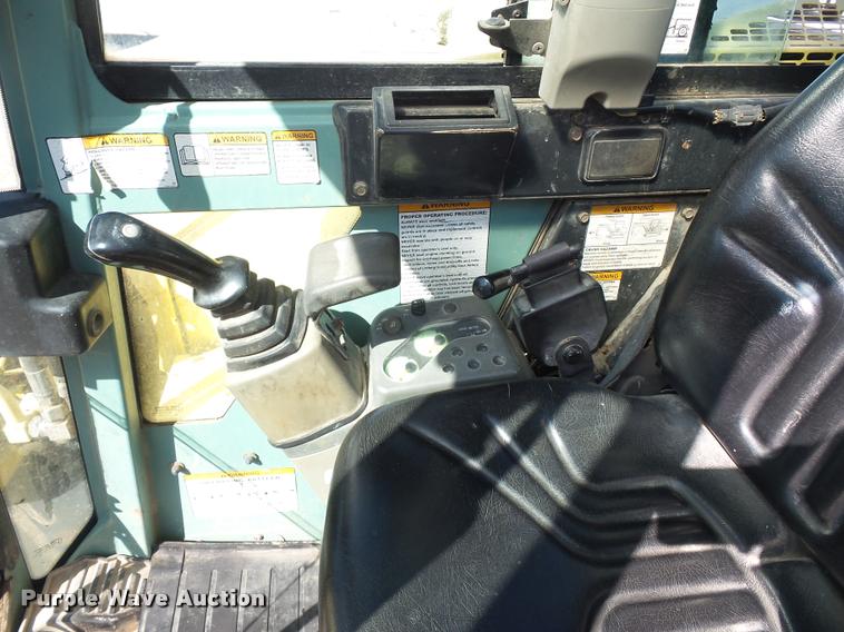 image for item BG9731 2006 Yanmar V1075A compact excavator