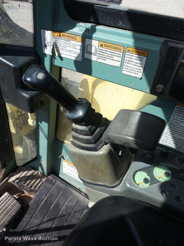 image for item BG9731 2006 Yanmar V1075A compact excavator