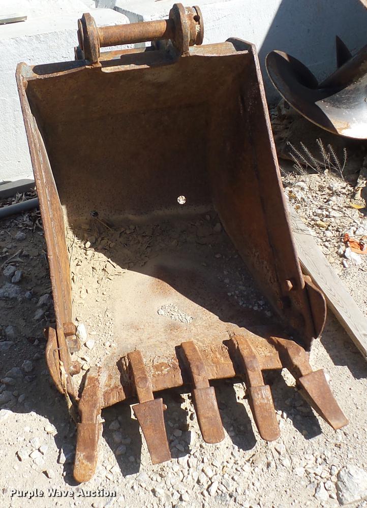 image for item BG9731 2006 Yanmar V1075A compact excavator