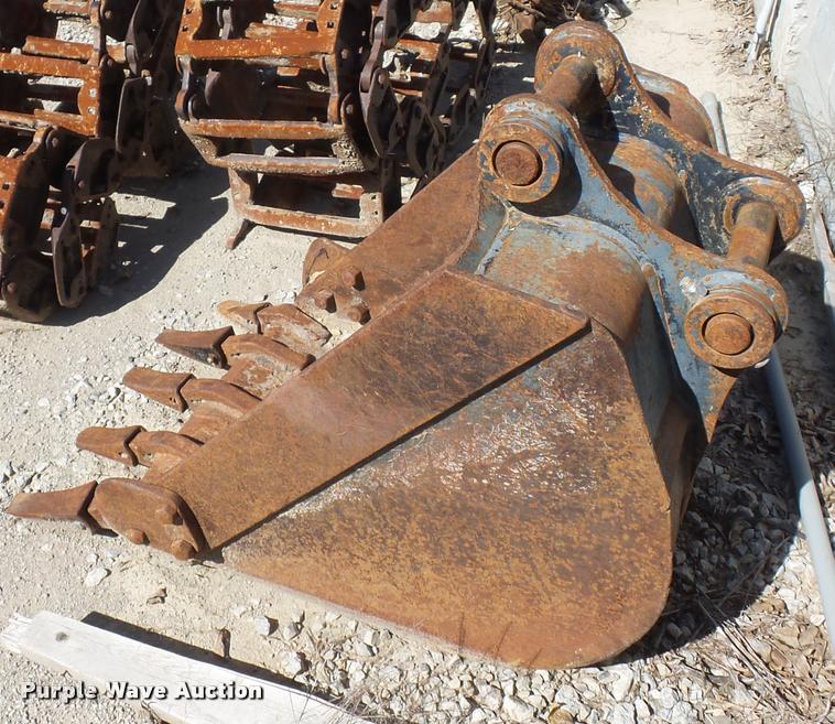 image for item BG9731 2006 Yanmar V1075A compact excavator