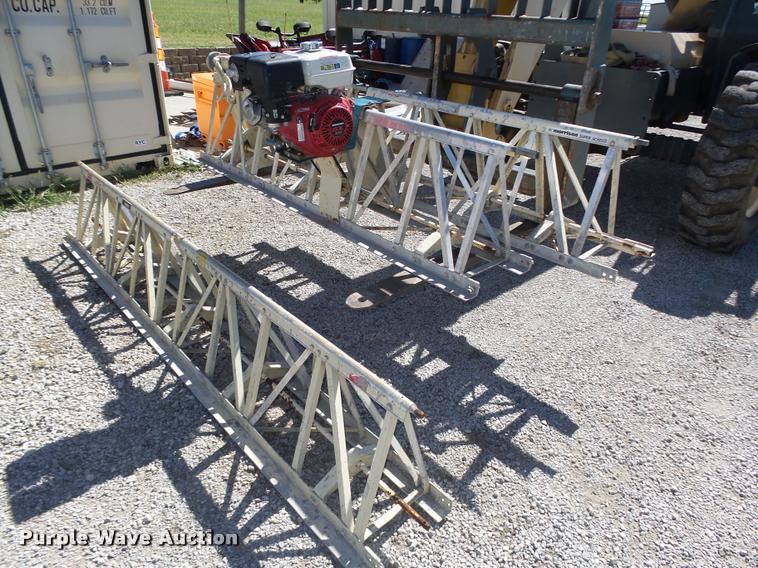 image for item BX9229 Morrison 25' concrete super screed