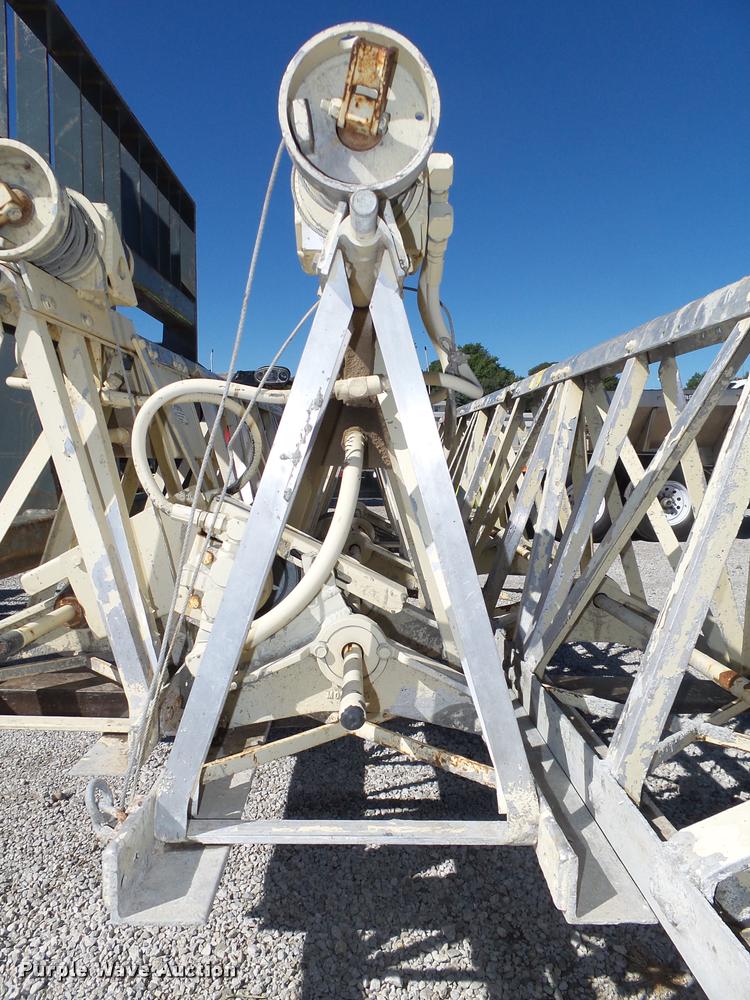 image for item BX9229 Morrison 25' concrete super screed