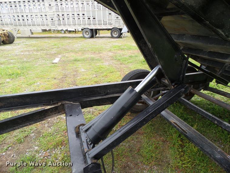 image for item BZ9851 2012 H&H DP142 dump trailer