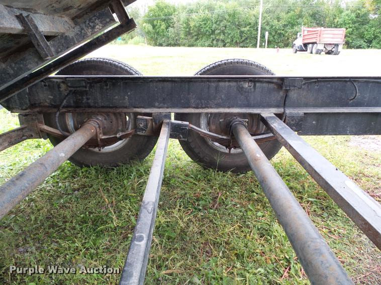 image for item BZ9851 2012 H&H DP142 dump trailer