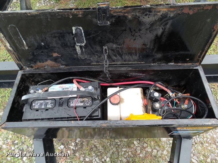 image for item BZ9851 2012 H&H DP142 dump trailer