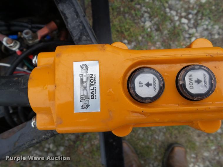 image for item BZ9851 2012 H&H DP142 dump trailer