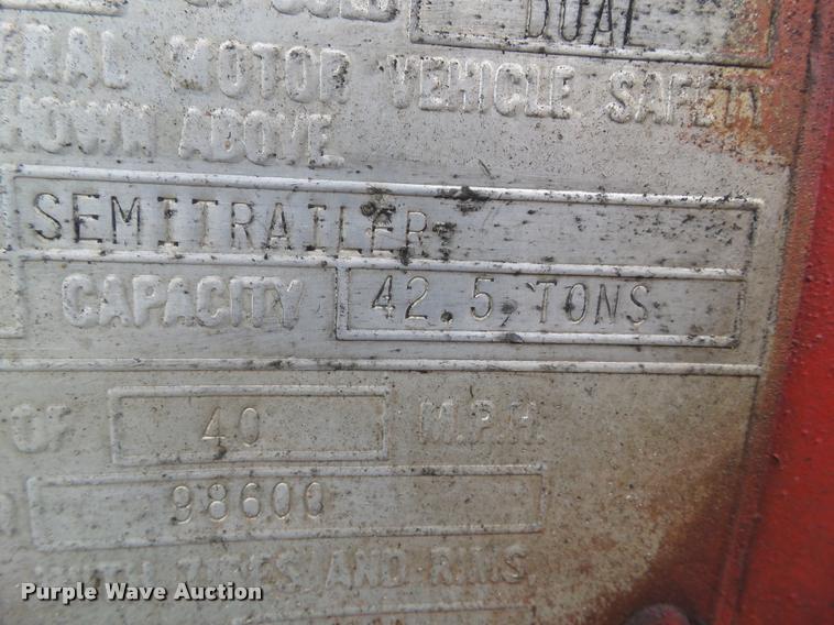 image for item BZ9852 1993 Talbert T3BD-85K-HRG-T1 beam trailer