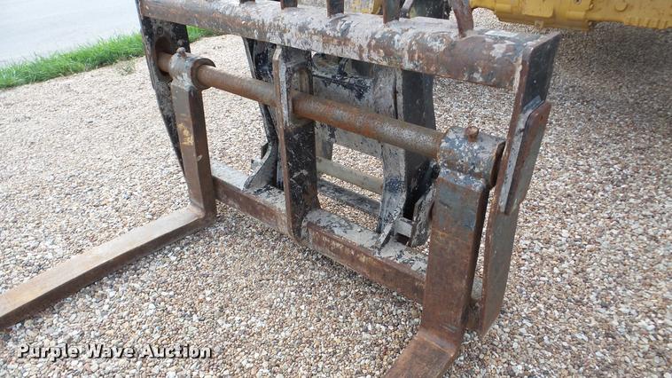 image for item DA2872 2004 Caterpillar TH360B telehandler