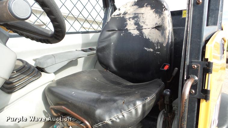 image for item DA2873 2005 Caterpillar TH580B telehandler