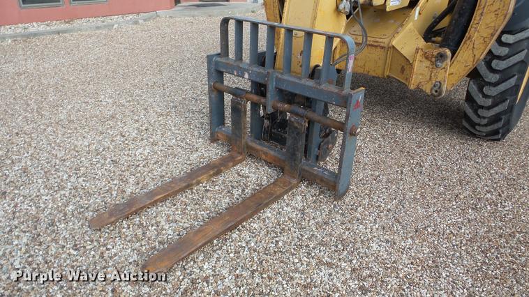 image for item DA2873 2005 Caterpillar TH580B telehandler