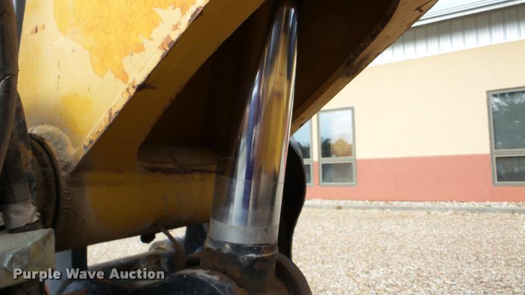 image for item DA2873 2005 Caterpillar TH580B telehandler