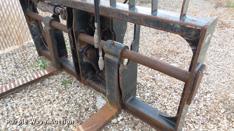 image for item DA2873 2005 Caterpillar TH580B telehandler