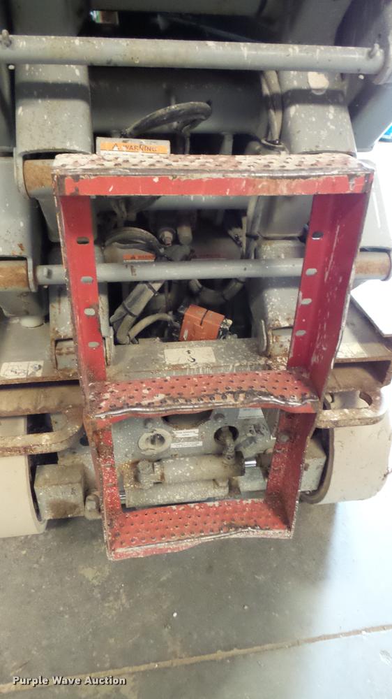 image for item DA2874 Sky Jack SJIII 3226 scissor lift