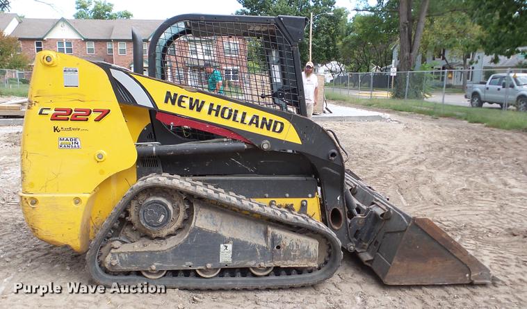 image for item DA2875 2011 New Holland C227 skid steer