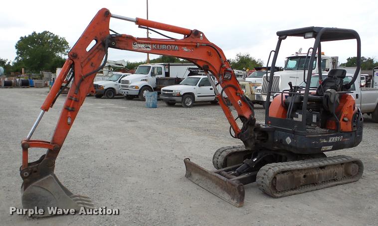 image for item DA2876 Kubota KX91-3 compact excavator