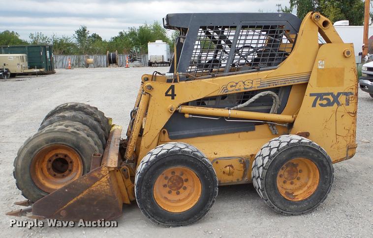 image for item DA2878 1999 Case 75XT skid steer