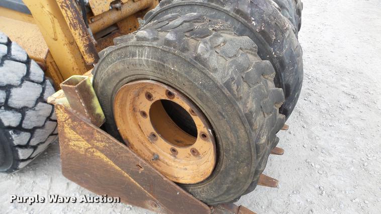 image for item DA2878 1999 Case 75XT skid steer