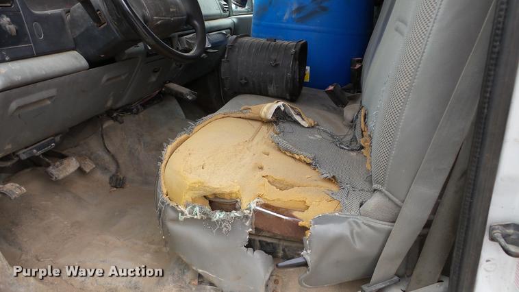 image for item DA2884 2005 Ford F450 Super Duty dump truck