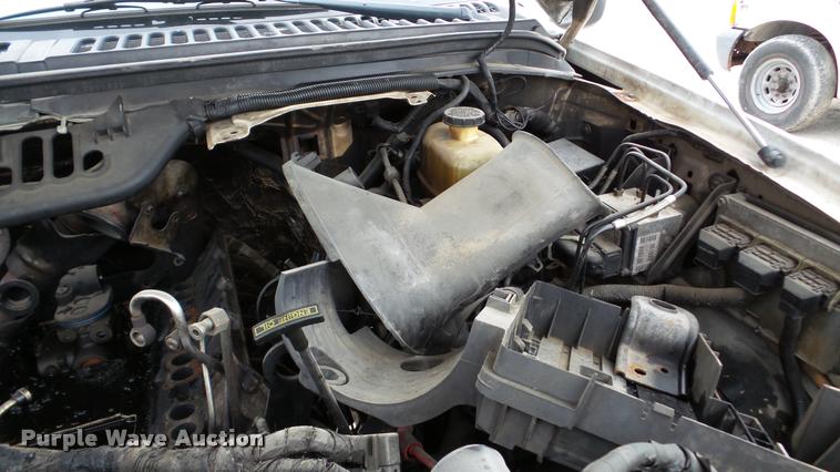 image for item DA2884 2005 Ford F450 Super Duty dump truck