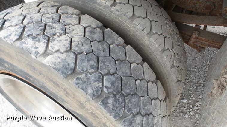 image for item DA2884 2005 Ford F450 Super Duty dump truck