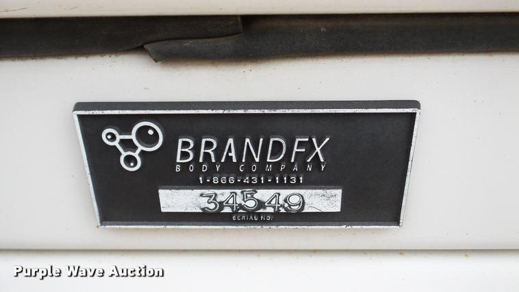 image for item DA2889 2002 Ford F550 Super Duty bucket truck