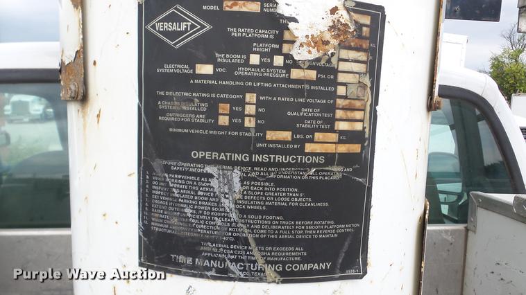 image for item DA2889 2002 Ford F550 Super Duty bucket truck