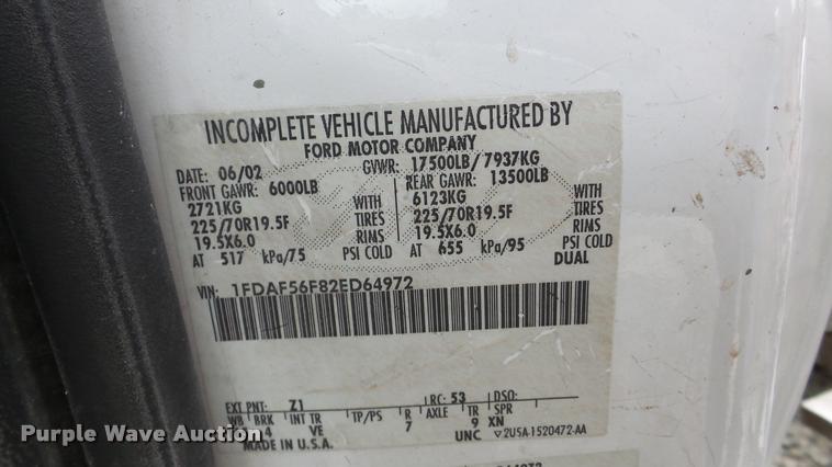 image for item DA2889 2002 Ford F550 Super Duty bucket truck