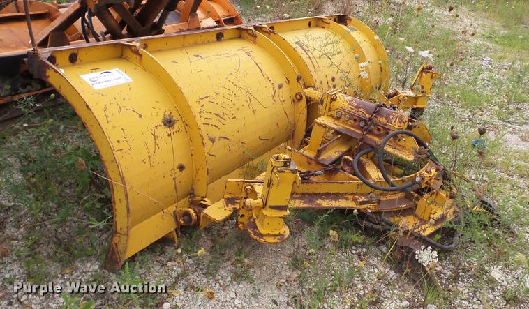 image for item DA8828 (2) snowplows