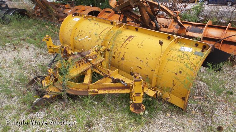 image for item DA8828 (2) snowplows