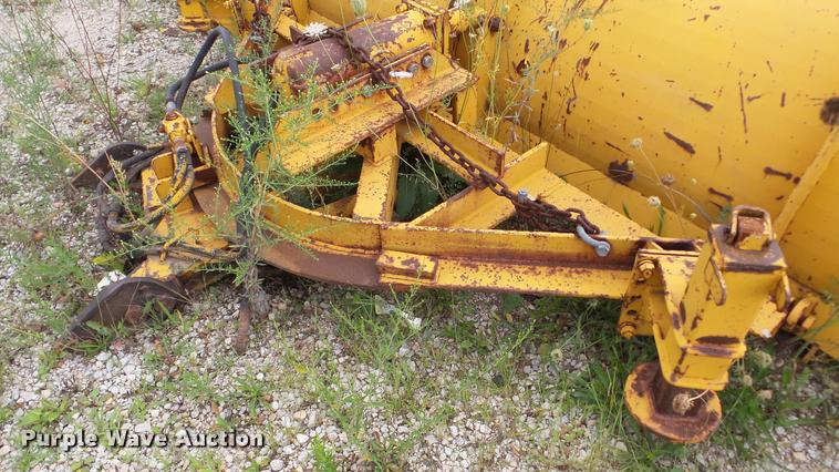 image for item DA8828 (2) snowplows