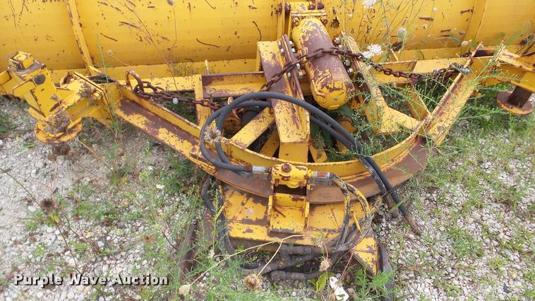 image for item DA8828 (2) snowplows
