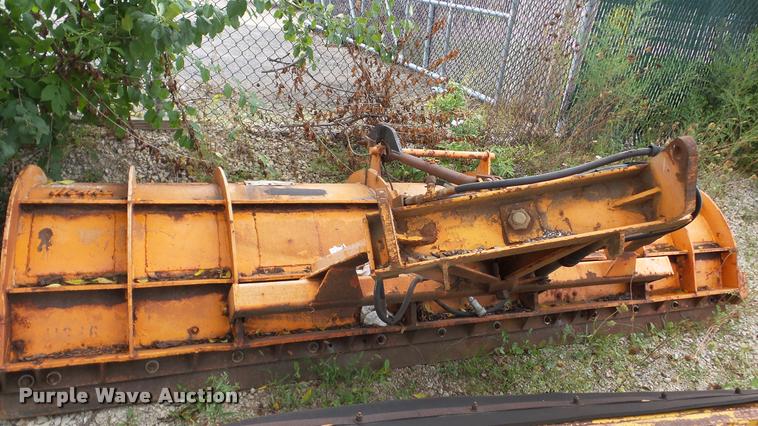 image for item DA8828 (2) snowplows