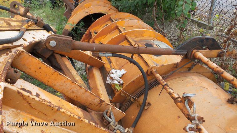 image for item DA8828 (2) snowplows