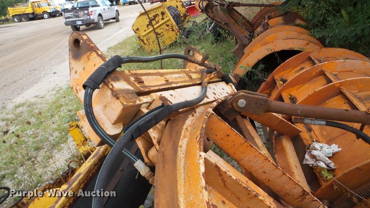 image for item DA8828 (2) snowplows