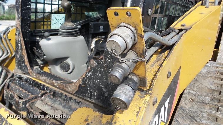 image for item DA8851 2011 Caterpillar 259B skid steer