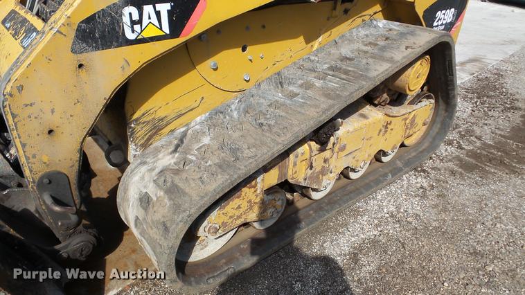 image for item DA8851 2011 Caterpillar 259B skid steer