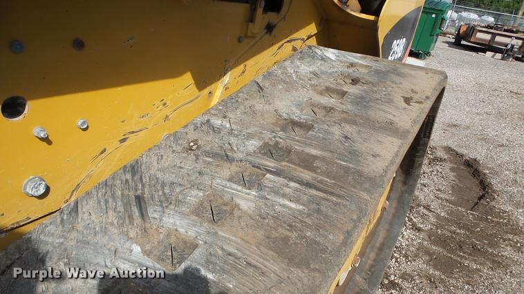 image for item DA8851 2011 Caterpillar 259B skid steer