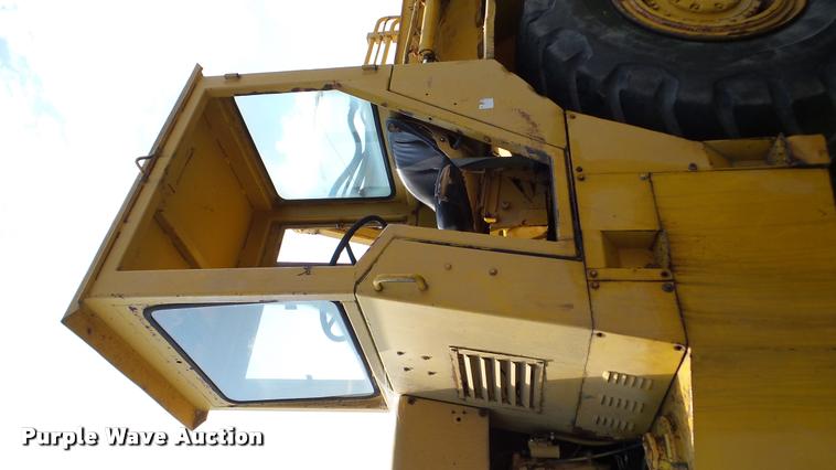 image for item DA8852 Hancock 292C elevating scraper