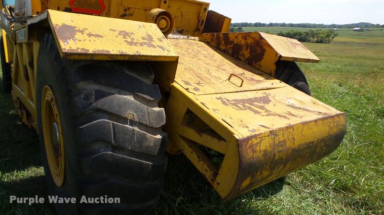 image for item DA8852 Hancock 292C elevating scraper