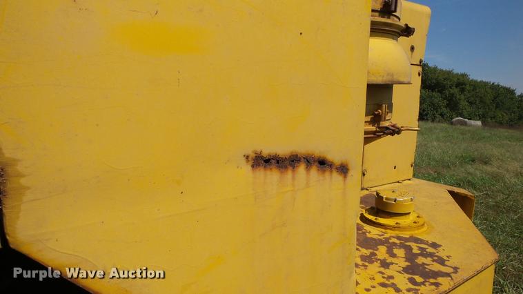 image for item DA8852 Hancock 292C elevating scraper