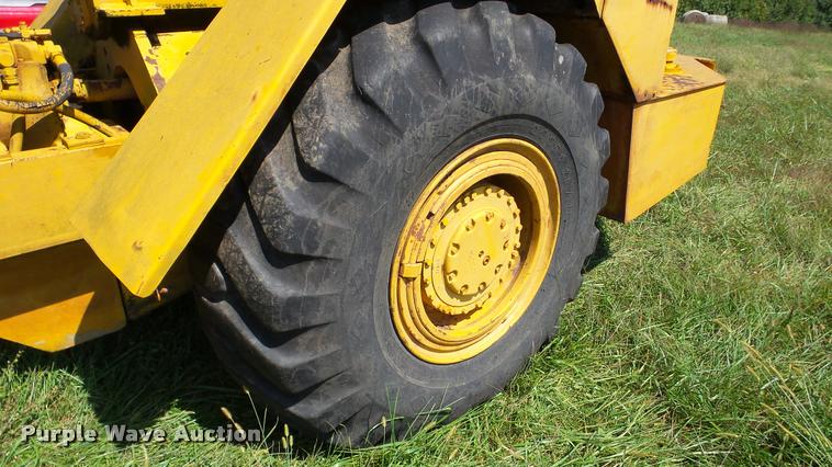 image for item DA8852 Hancock 292C elevating scraper