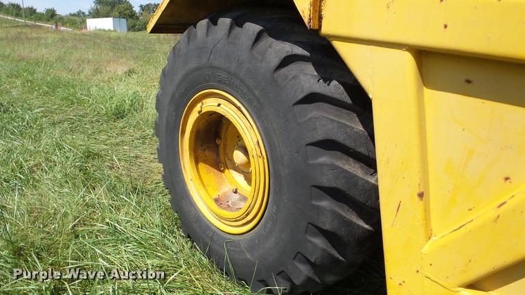 image for item DA8852 Hancock 292C elevating scraper