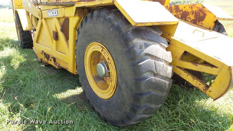 image for item DA8852 Hancock 292C elevating scraper