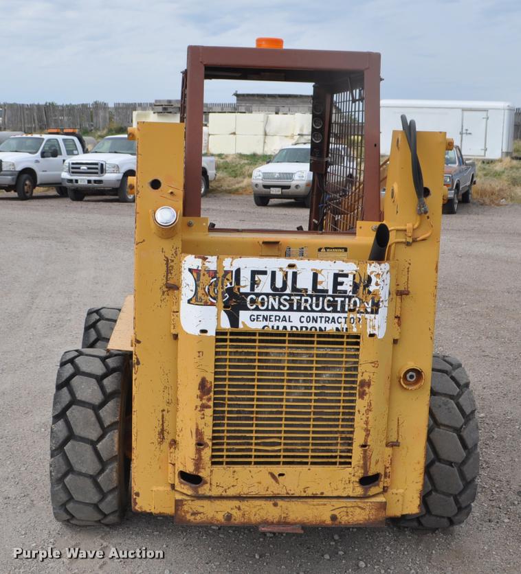 image for item G7480 1985 Case 1845B skid steer