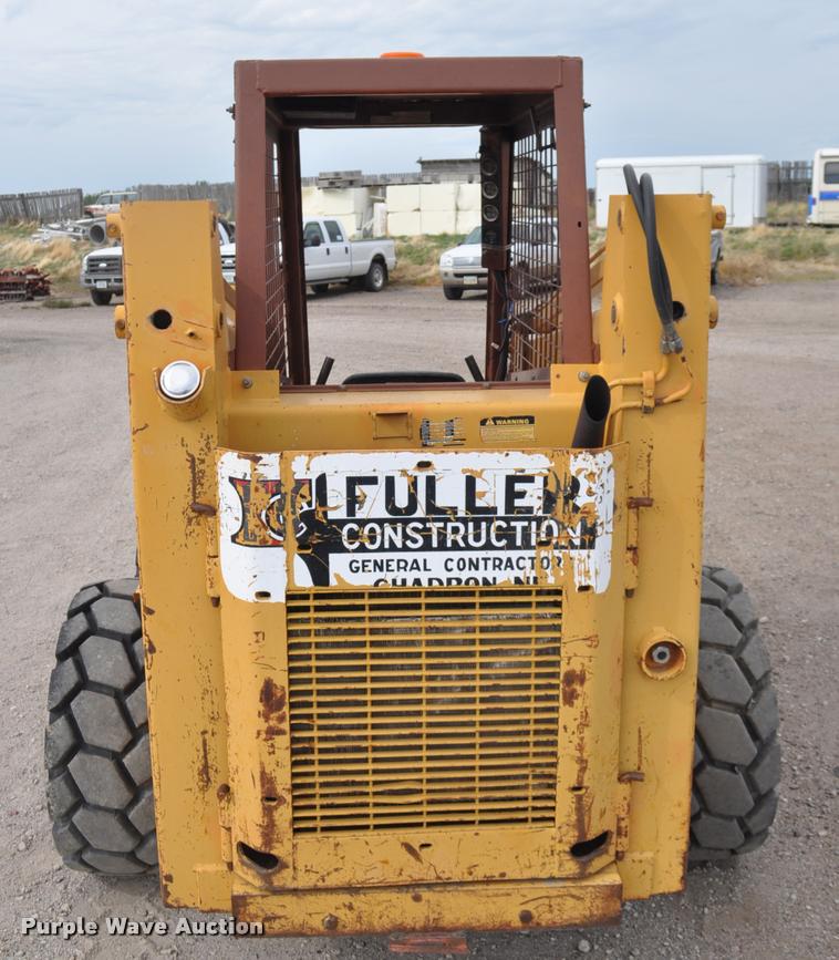 image for item G7480 1985 Case 1845B skid steer