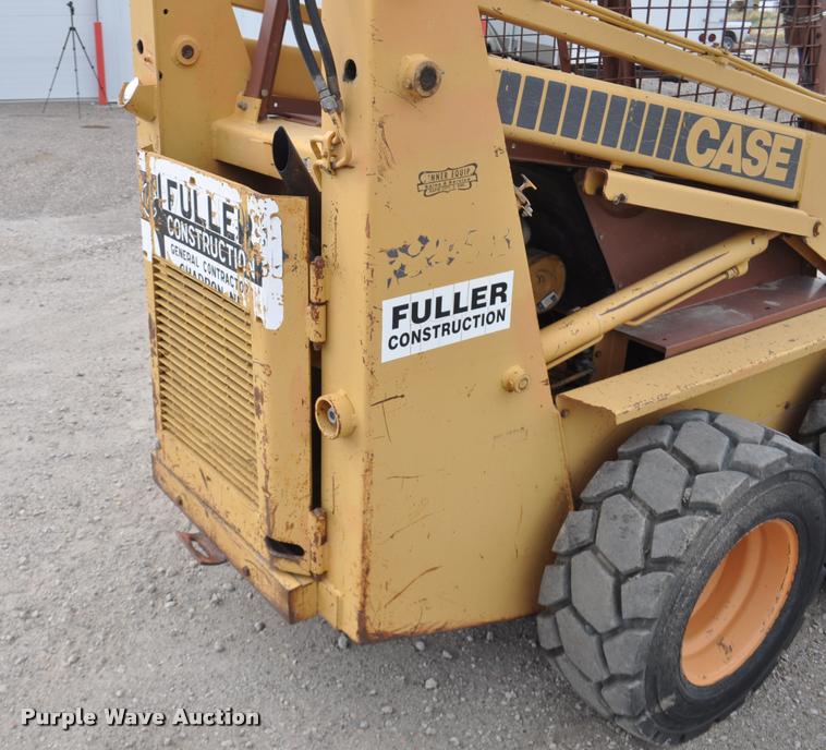 image for item G7480 1985 Case 1845B skid steer