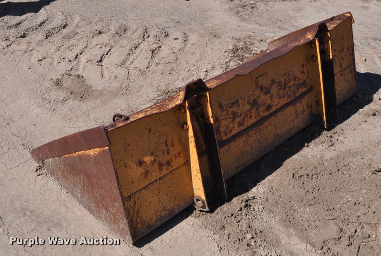 image for item G7480 1985 Case 1845B skid steer